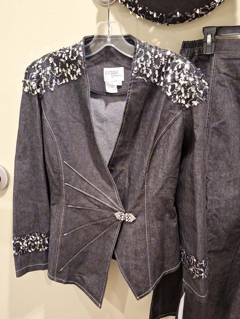 Sundays by Nubiano Black Denim Embellished 4pc Suit - Picture 3 of 15